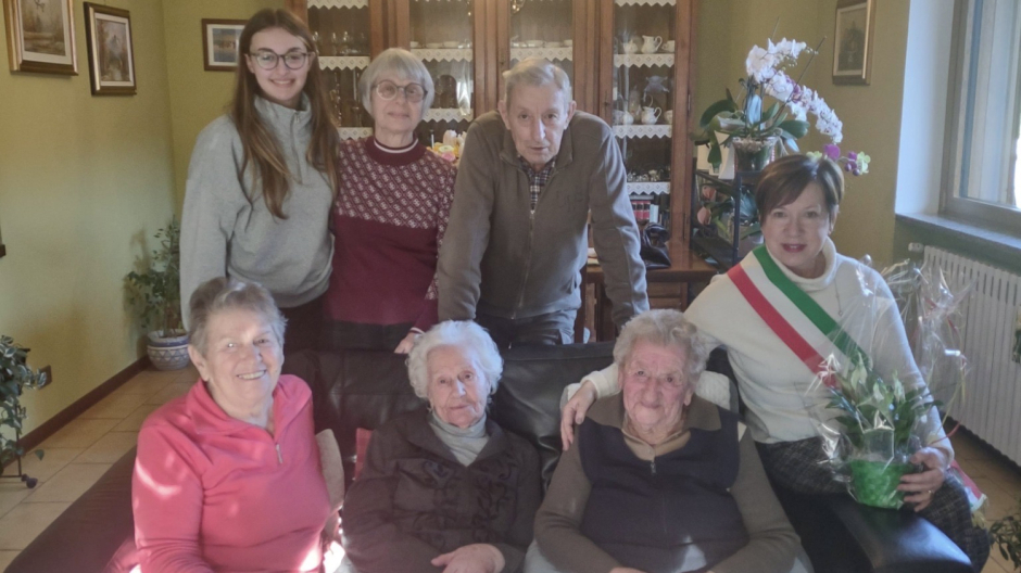 Pogno, festa per i 100 anni della signora Emilia